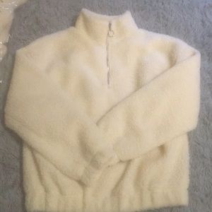 Touch Away Sherpa Pullover